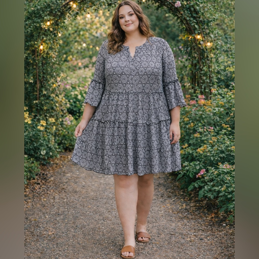 Boho Tiered Dress XL Black White Medallion Print Flowy Cottagecore Peasant